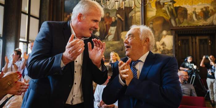 Interner Verweis: Bildmaterial: Die Entscheidung am 17. September (Public Viewing)